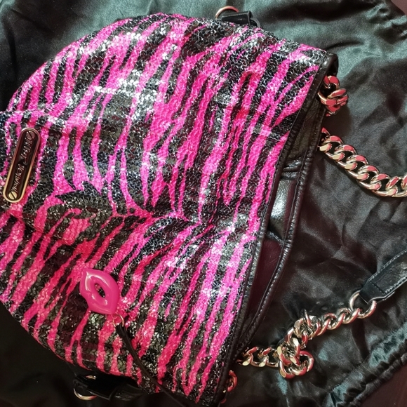 Betsey Johnson sequin bag - Picture 2 of 4